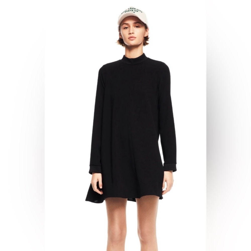 Zara Mock Neck Flowy Long Sleeve Black Dress Size Large